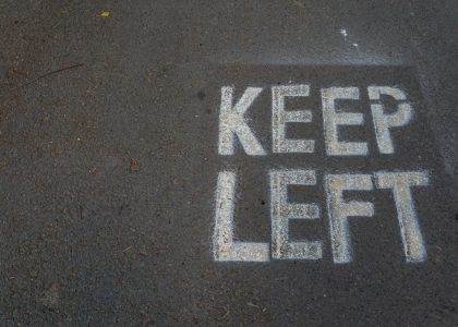 Clear instructions as to which side of the path you should be walking on.